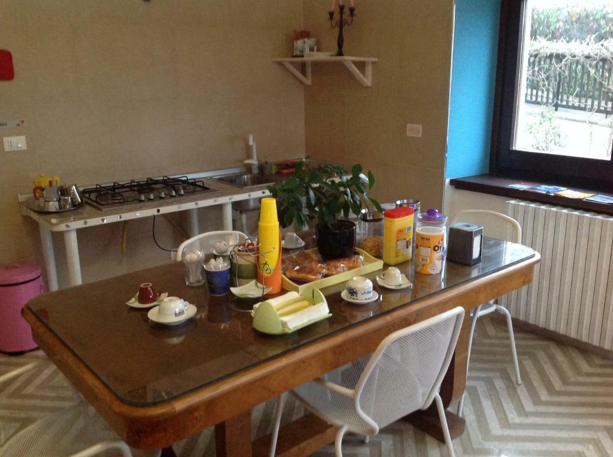 Bed & Breakfast Da Charlie LʼAquila Kültér fotó